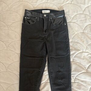 Abercrombie super skinny ankle high rise jeans